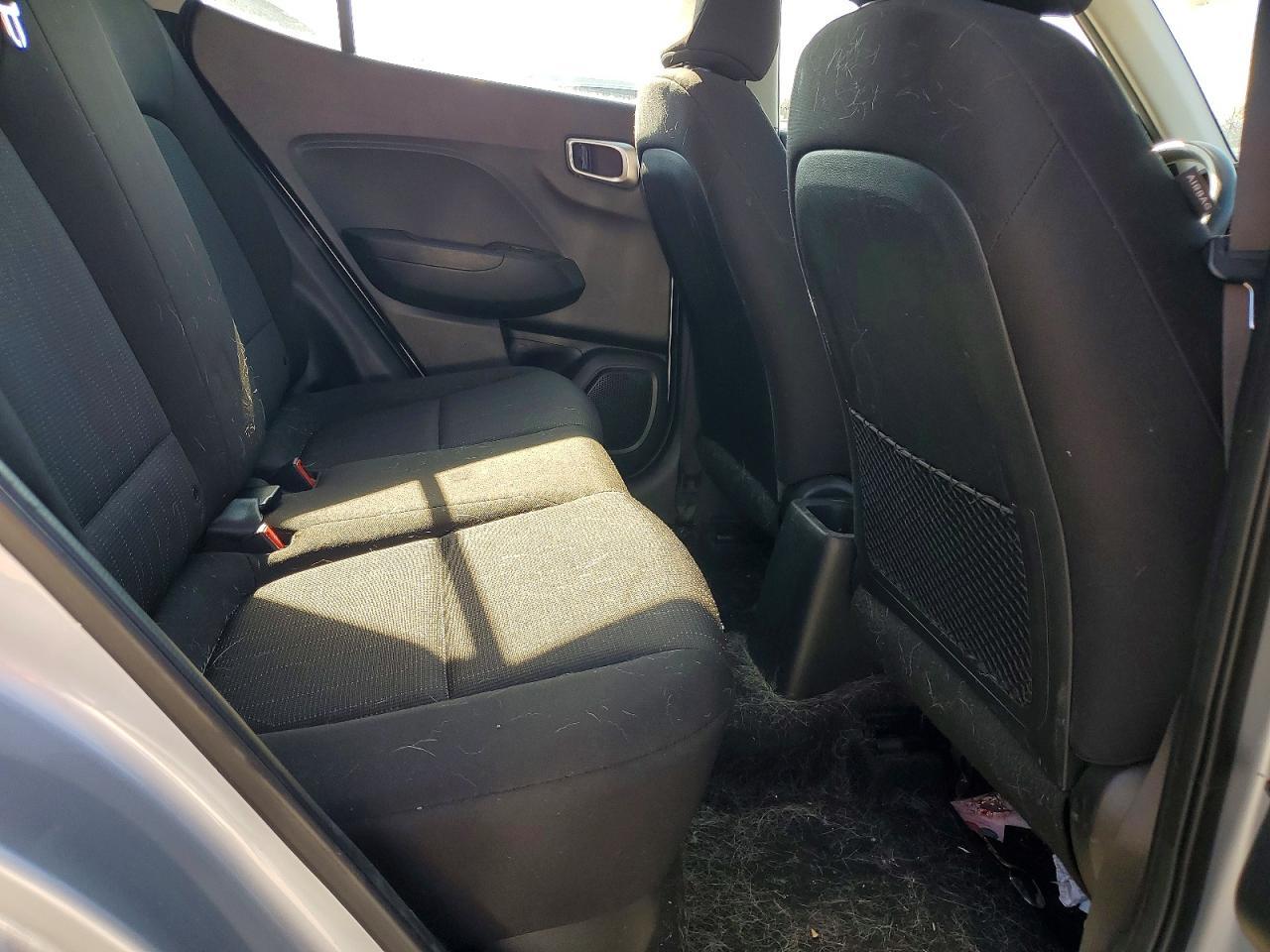 2021 Hyundai Venue Se - zdjęcie 10