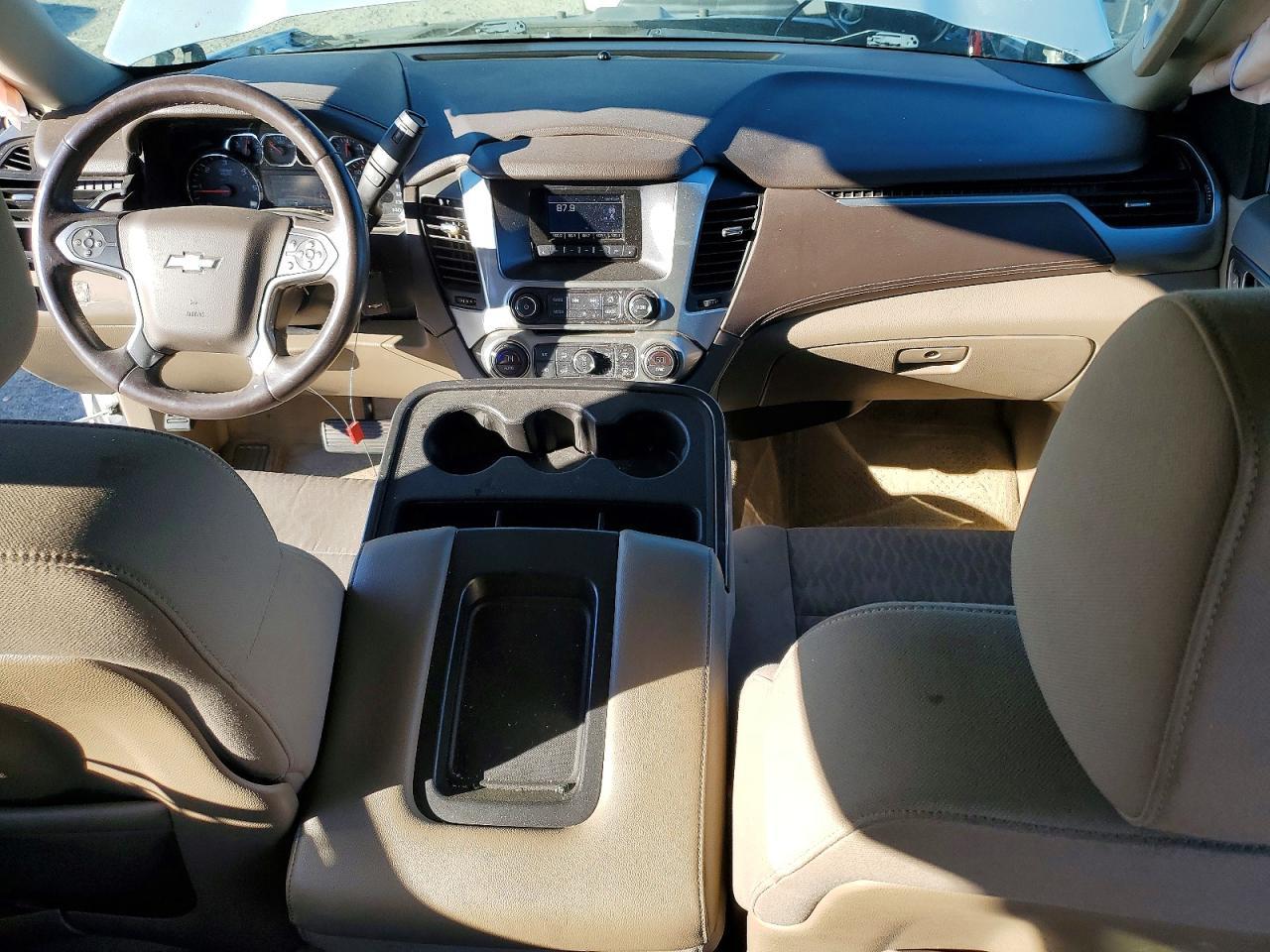 2015 Chevrolet Tahoe C1500 Ls - zdjęcie 8