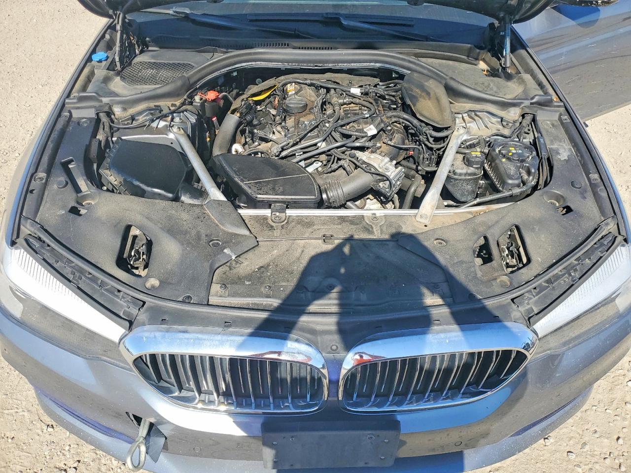 2019 BMW 530 Xi - zdjęcie 11