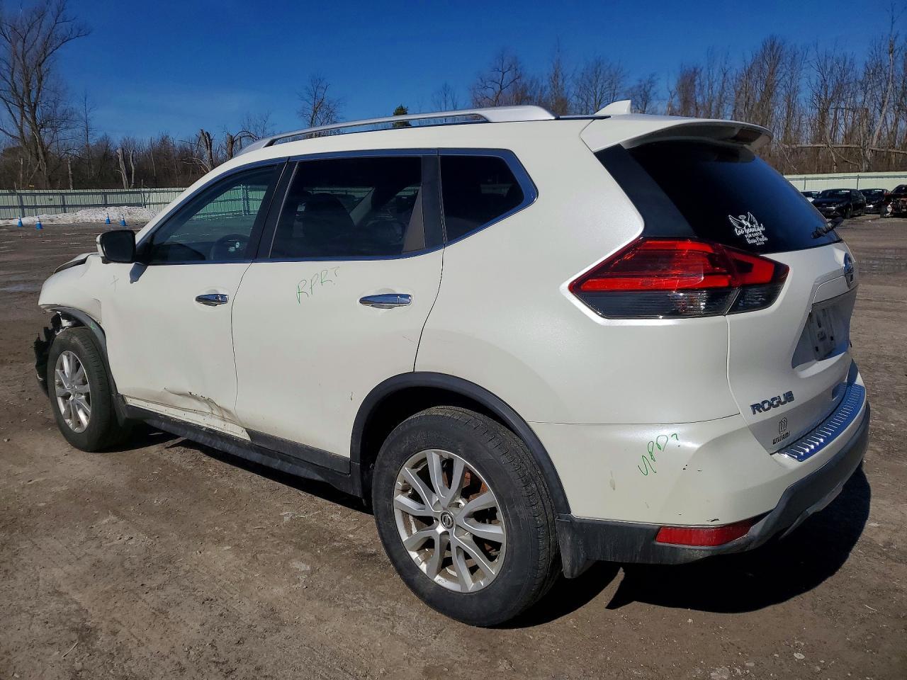 2017 Nissan Rogue Sv - zdjęcie 2