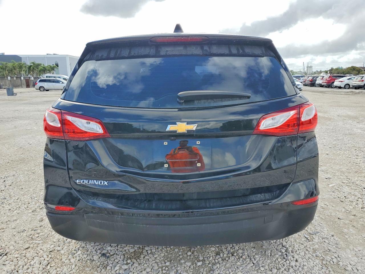 2020 Chevrolet Equinox Ls - zdjęcie 6