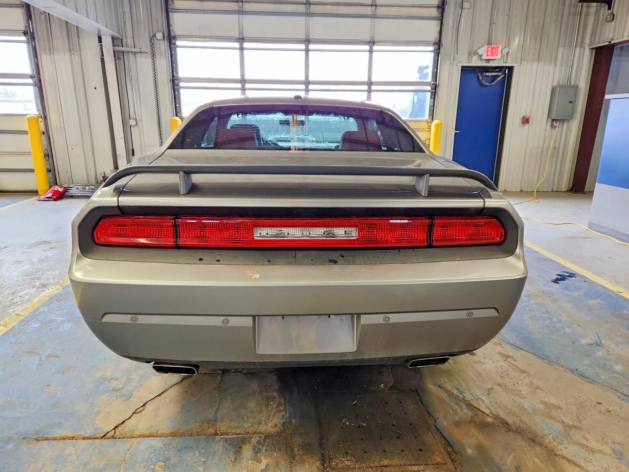 2014 Dodge Challenger R - zdjęcie 6