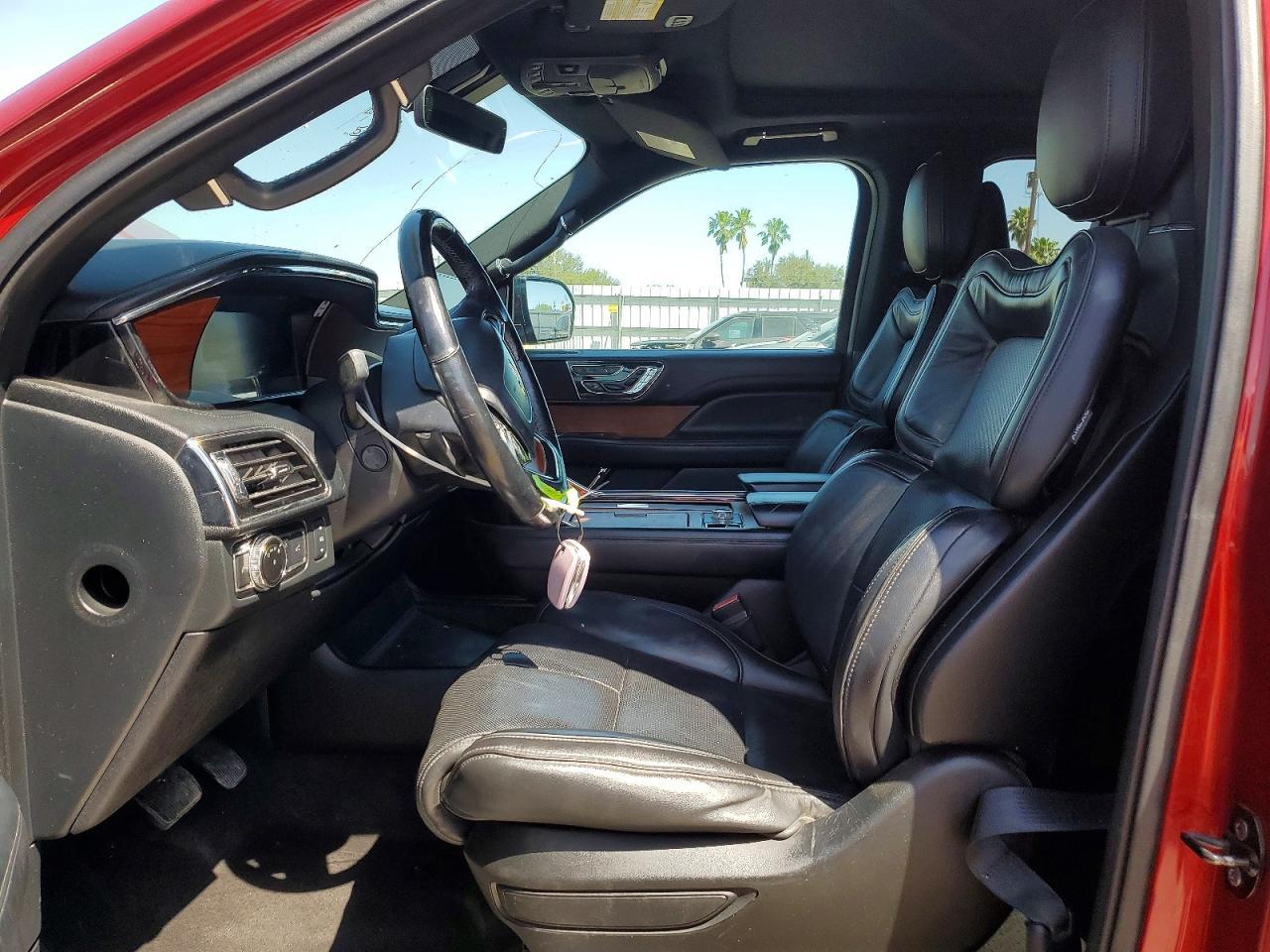 2018 Lincoln Navigator L Select - zdjęcie 7