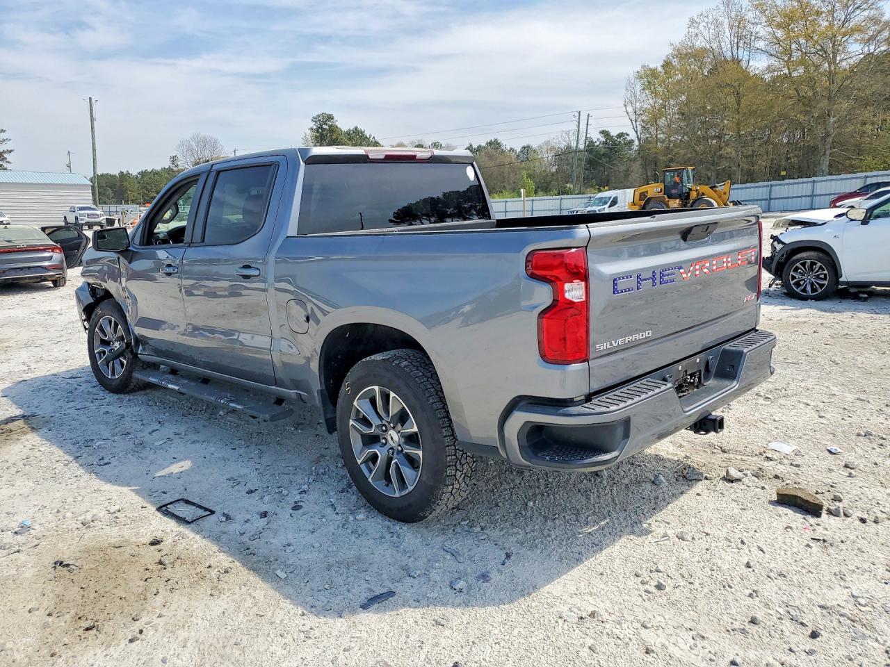2021 Chevrolet Silverado C1500 Rst - zdjęcie 2