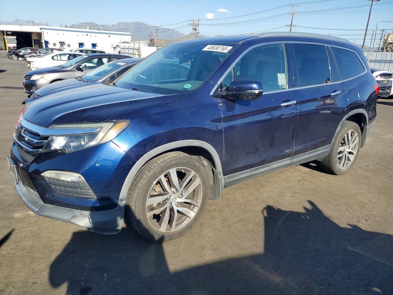 2016 Honda Pilot Touring - zdjęcie główne