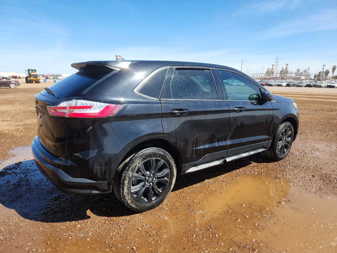 2022 Ford Edge Se - zdjęcie 3