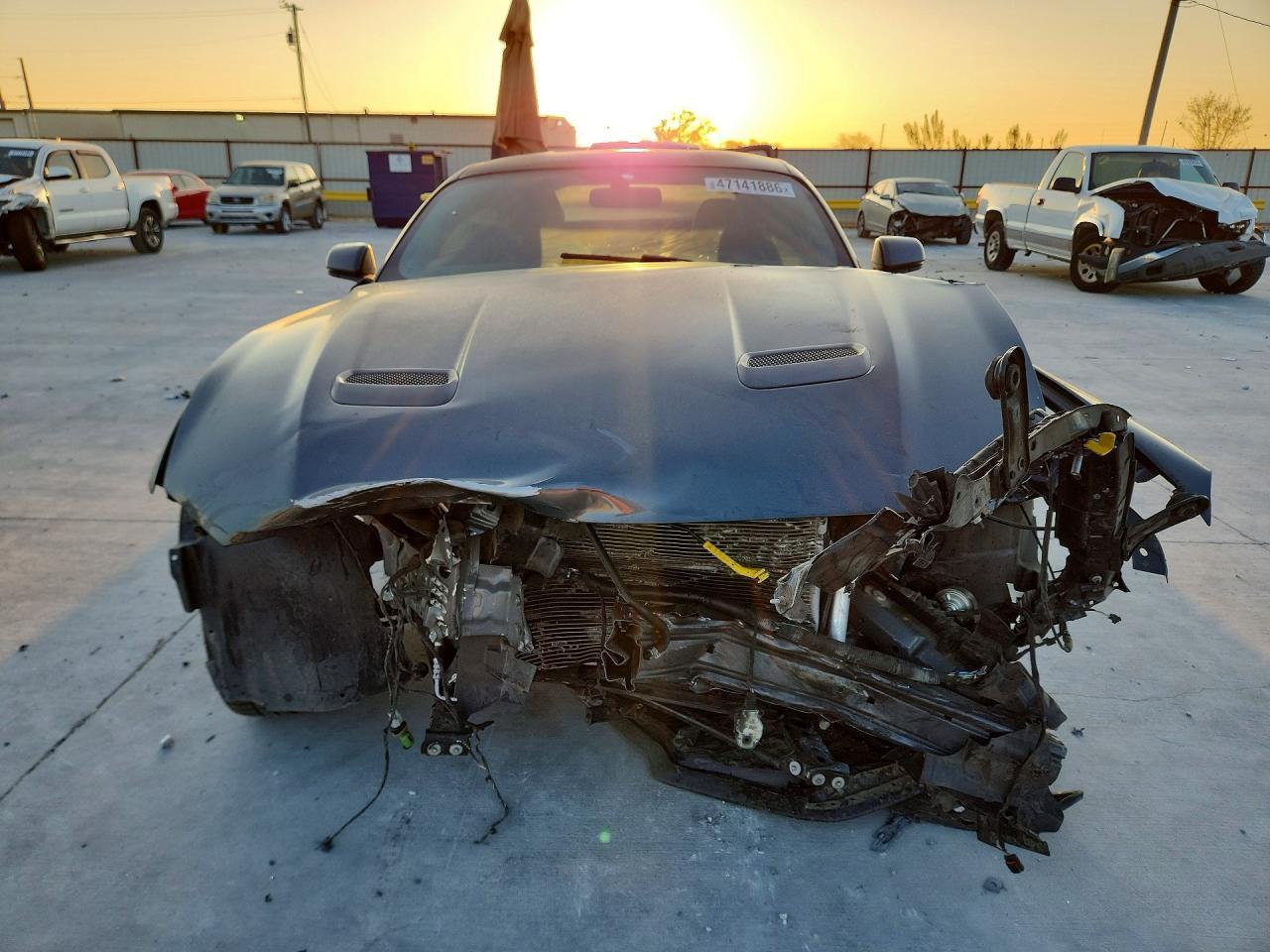 2020 Ford Mustang Gt - zdjęcie 5