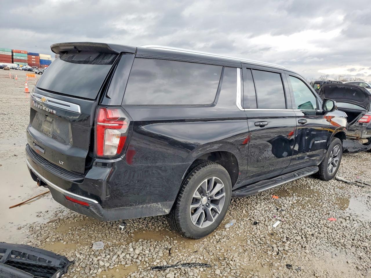 2021 Chevrolet Suburban K1500 Lt - zdjęcie 3