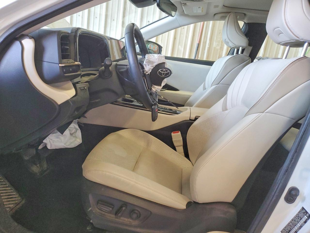 2024 Toyota Crown Limited - zdjęcie 7