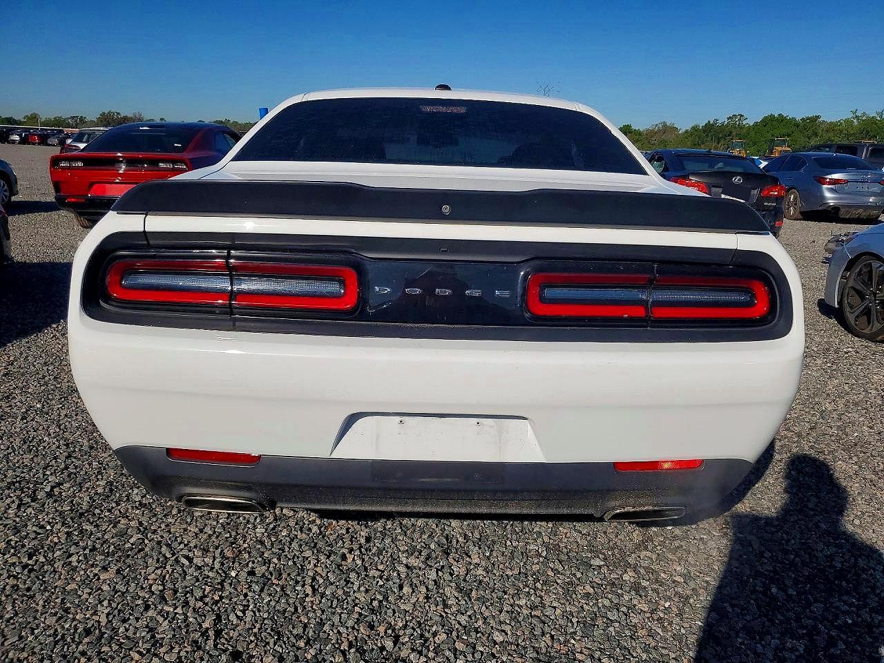 2019 Dodge Challenger Sxt - zdjęcie 6