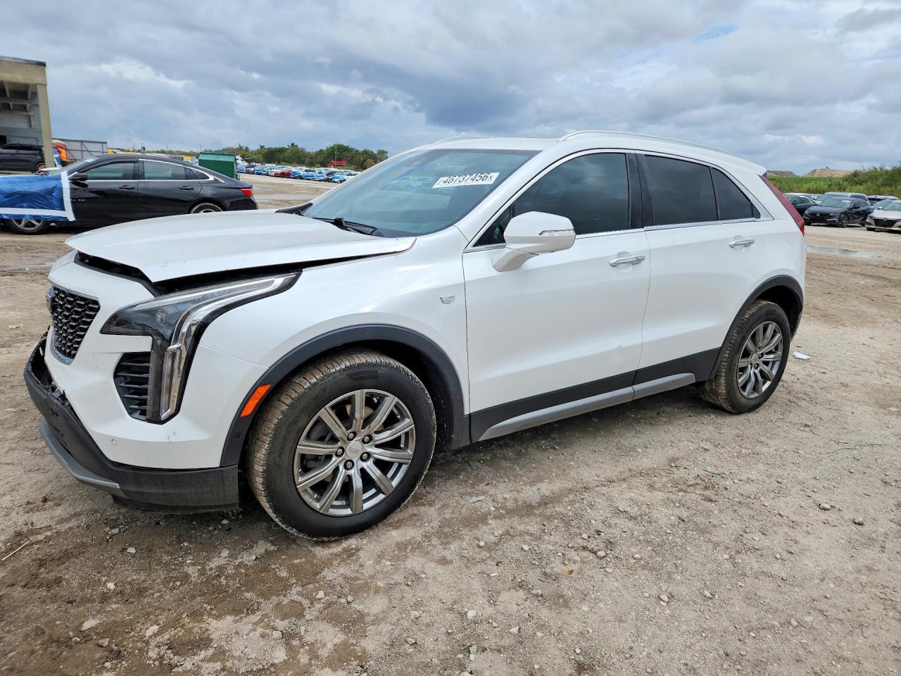 2022 Cadillac Xt4 Premium Luxury - zdjęcie główne