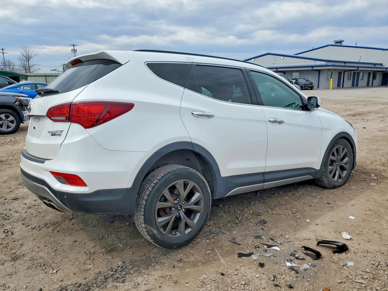 2017 Hyundai Santa Fe Sport 2.0T Ultimate - zdjęcie 3