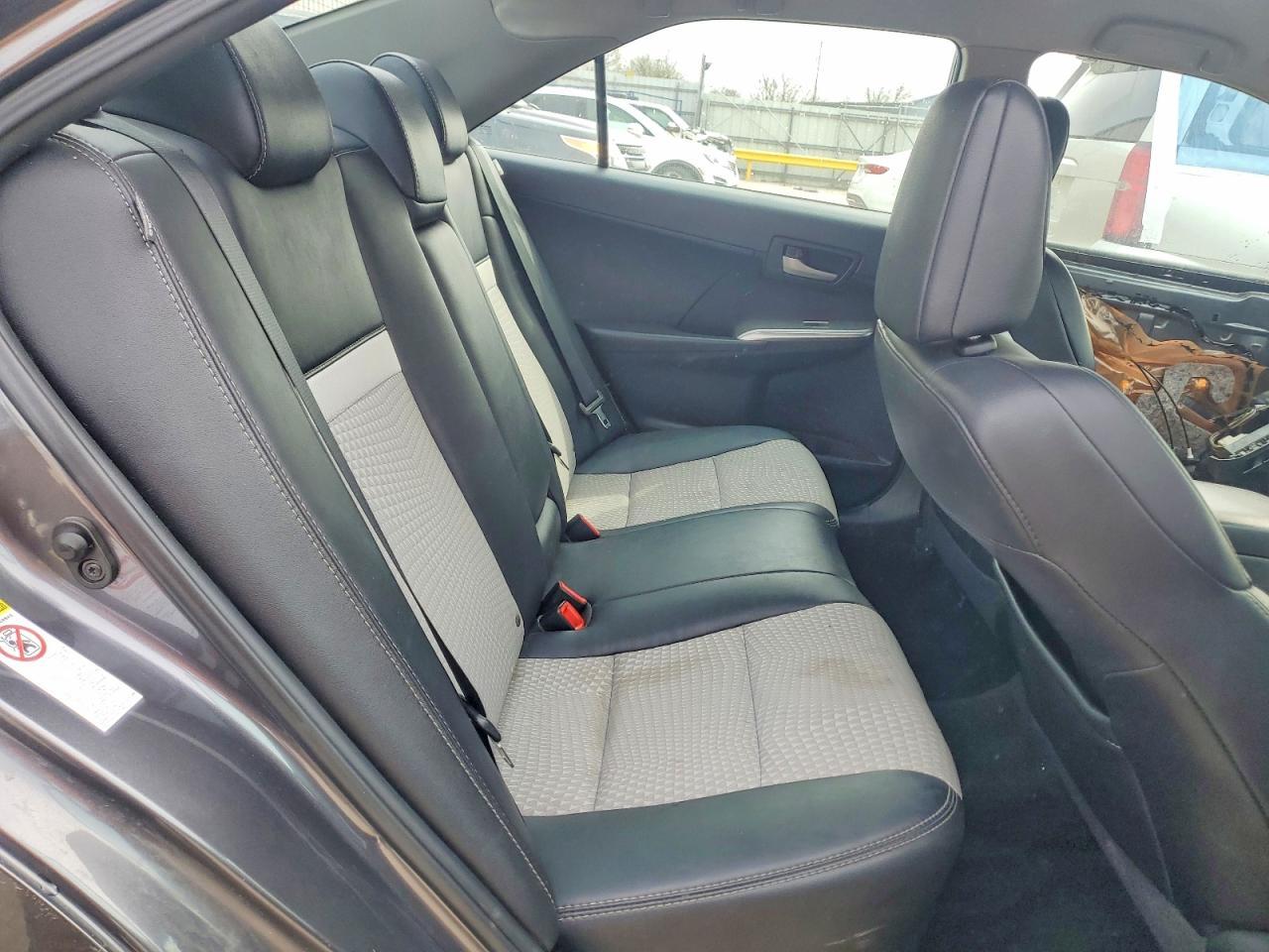 2014 Toyota Camry Se - zdjęcie 10