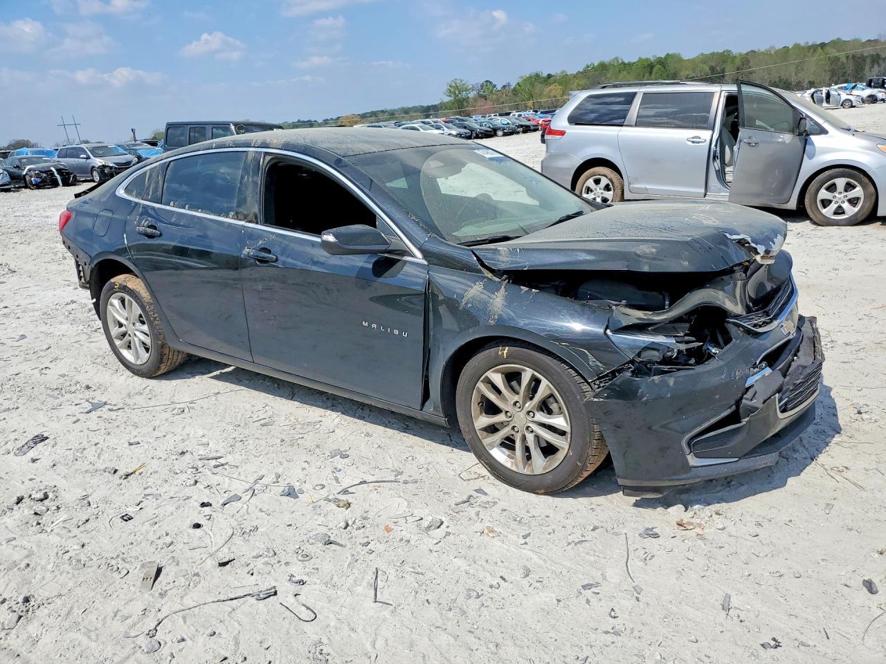 2017 Chevrolet Malibu Lt - zdjęcie 4