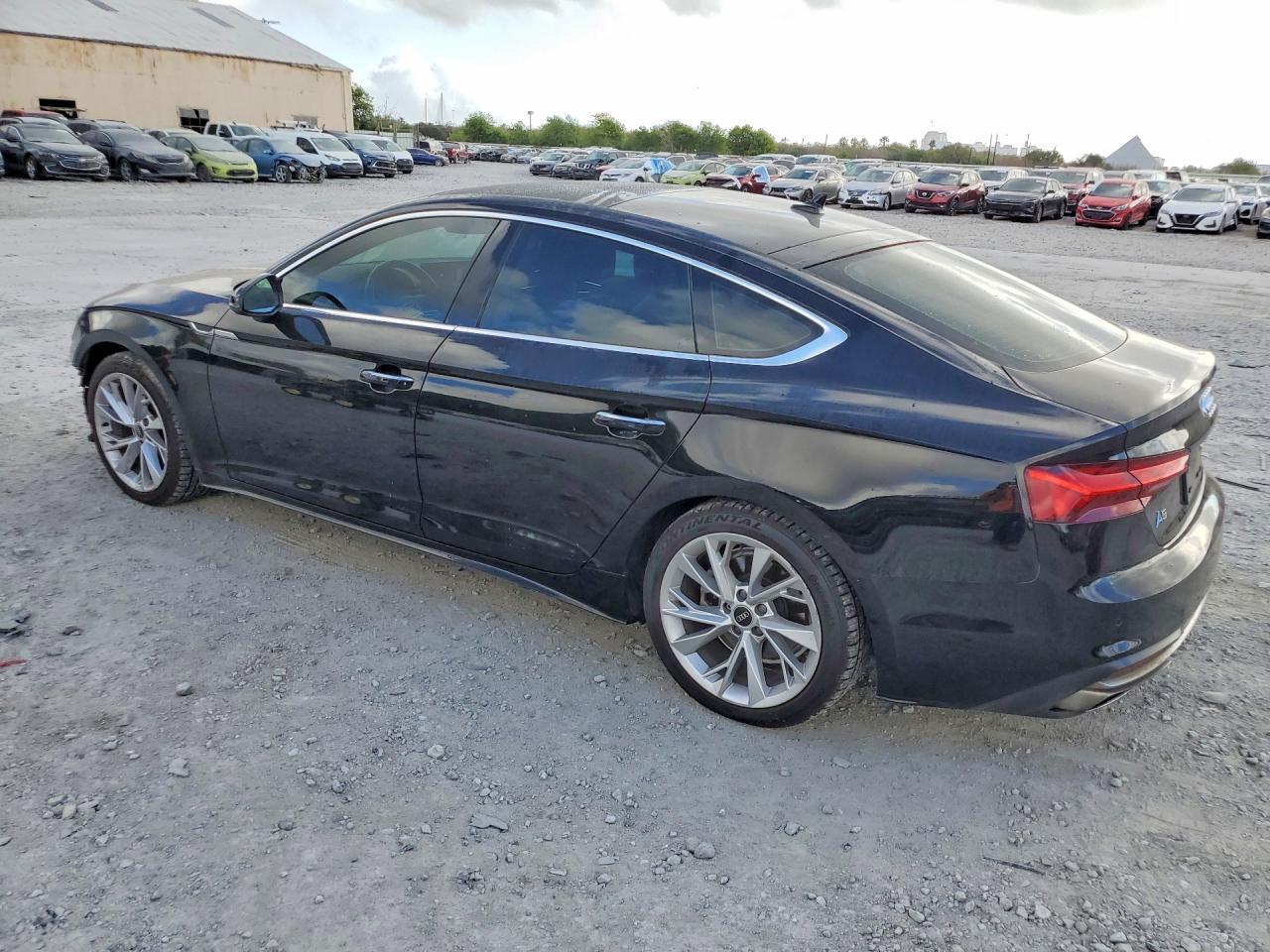 2022 Audi A5 Premium Plus 40 - zdjęcie 2