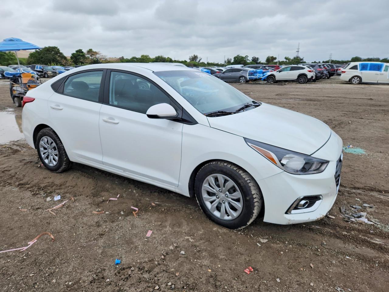 2020 Hyundai Accent Se - zdjęcie 4