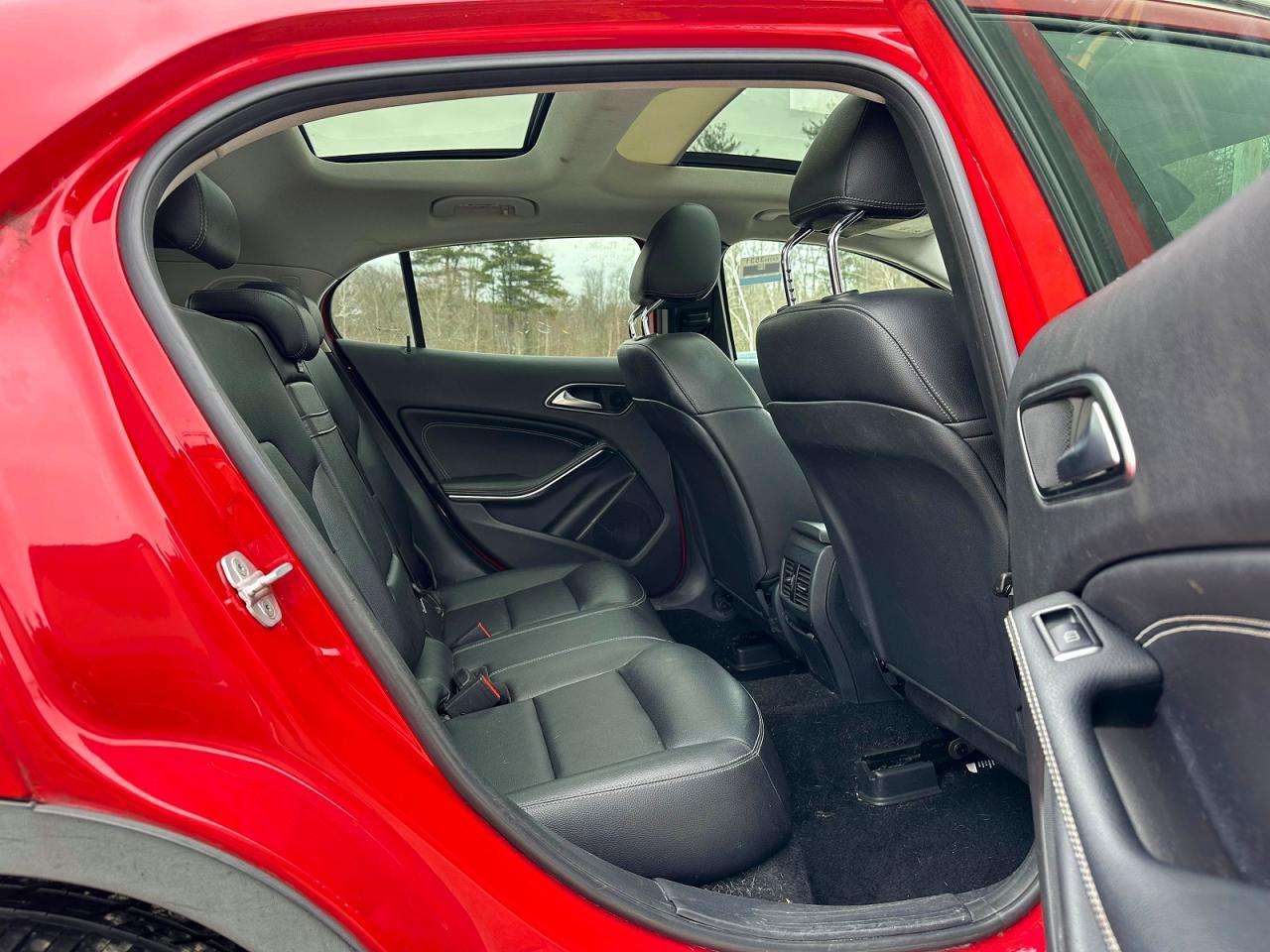 2015 Mercedes-Benz Gla 250 4Matic - zdjęcie 9