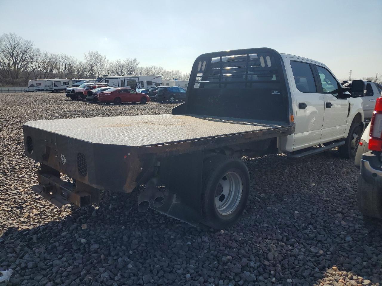 2019 Ford F350 Super Duty - zdjęcie 3