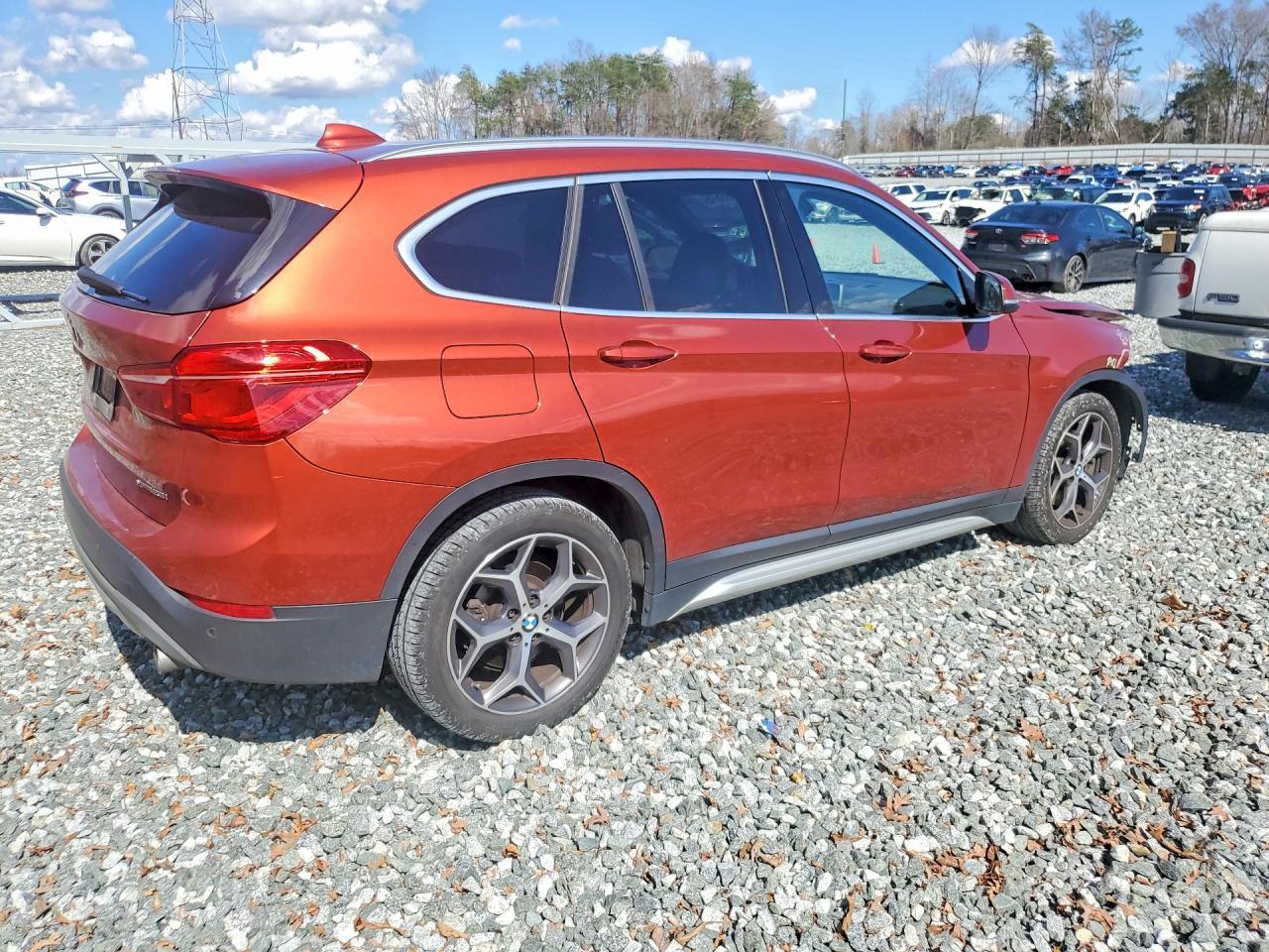 2019 BMW X1 xDrive28I - zdjęcie 3