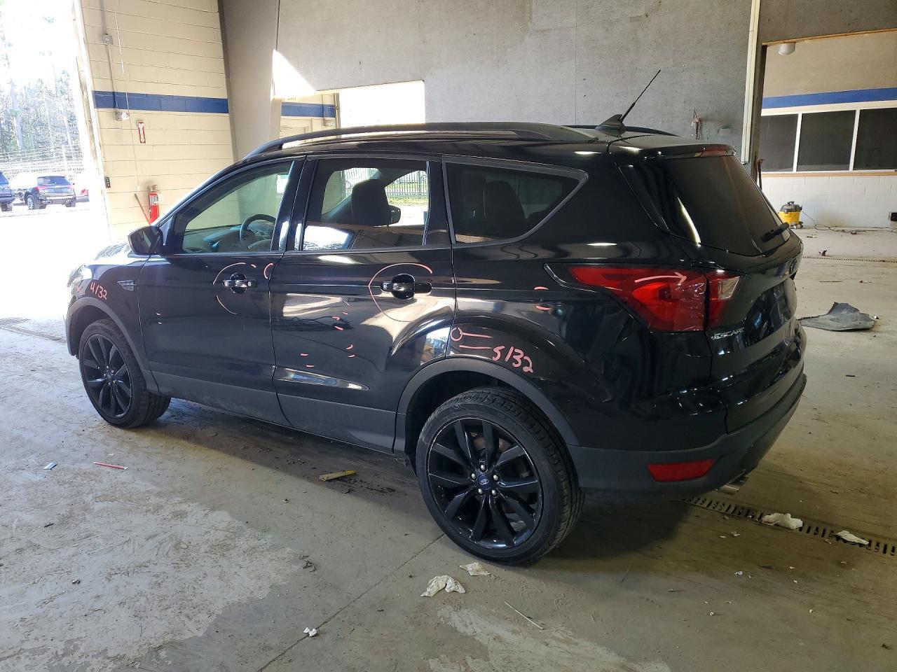 2019 Ford Escape Se - zdjęcie 2