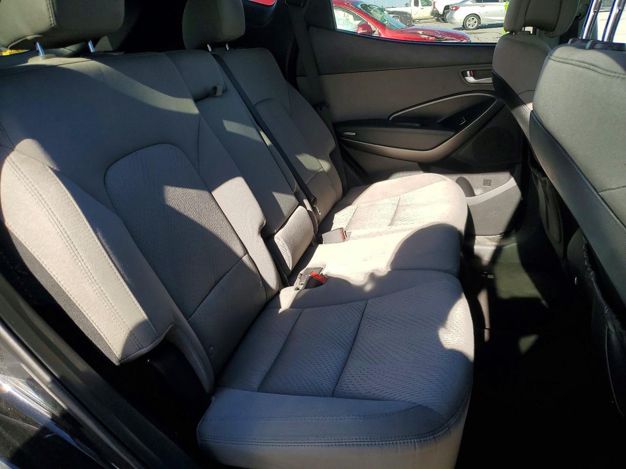 2018 Hyundai Santa Fe Sport 2.4L - zdjęcie 11
