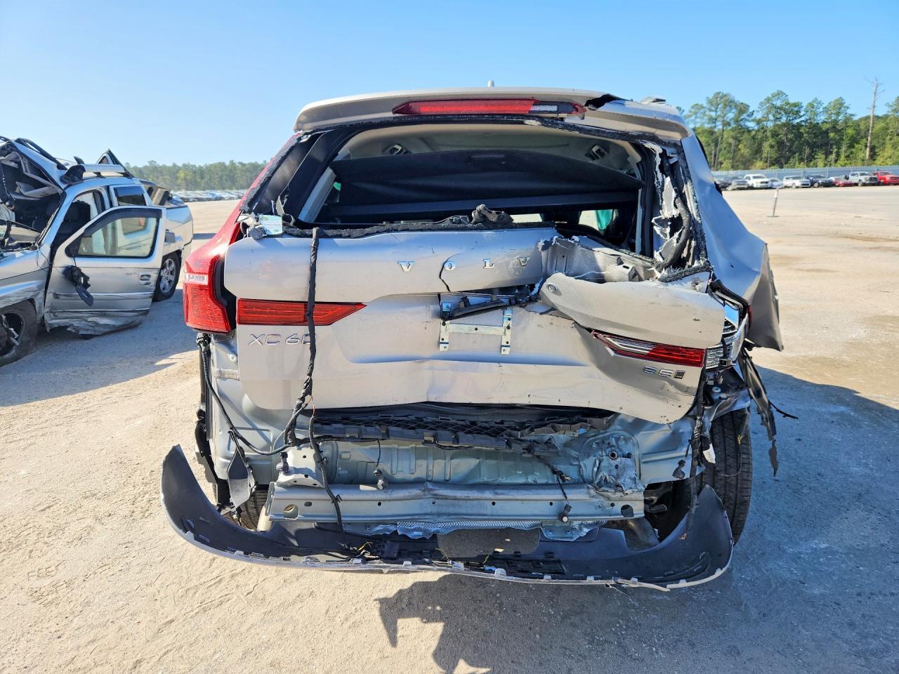 2023 Volvo Xc60 Plus - zdjęcie 6