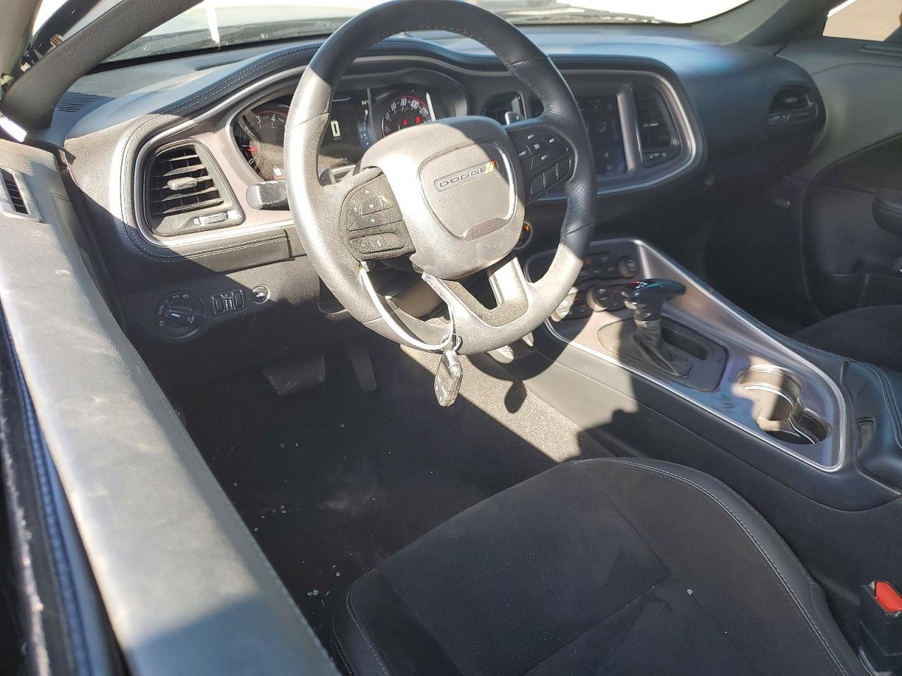 2022 Dodge Challenger Gt - zdjęcie 8