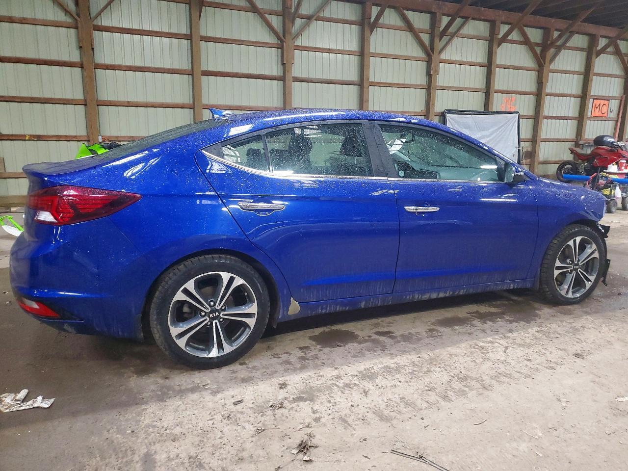 2020 Hyundai Elantra Ultimate 4Dr - zdjęcie 3
