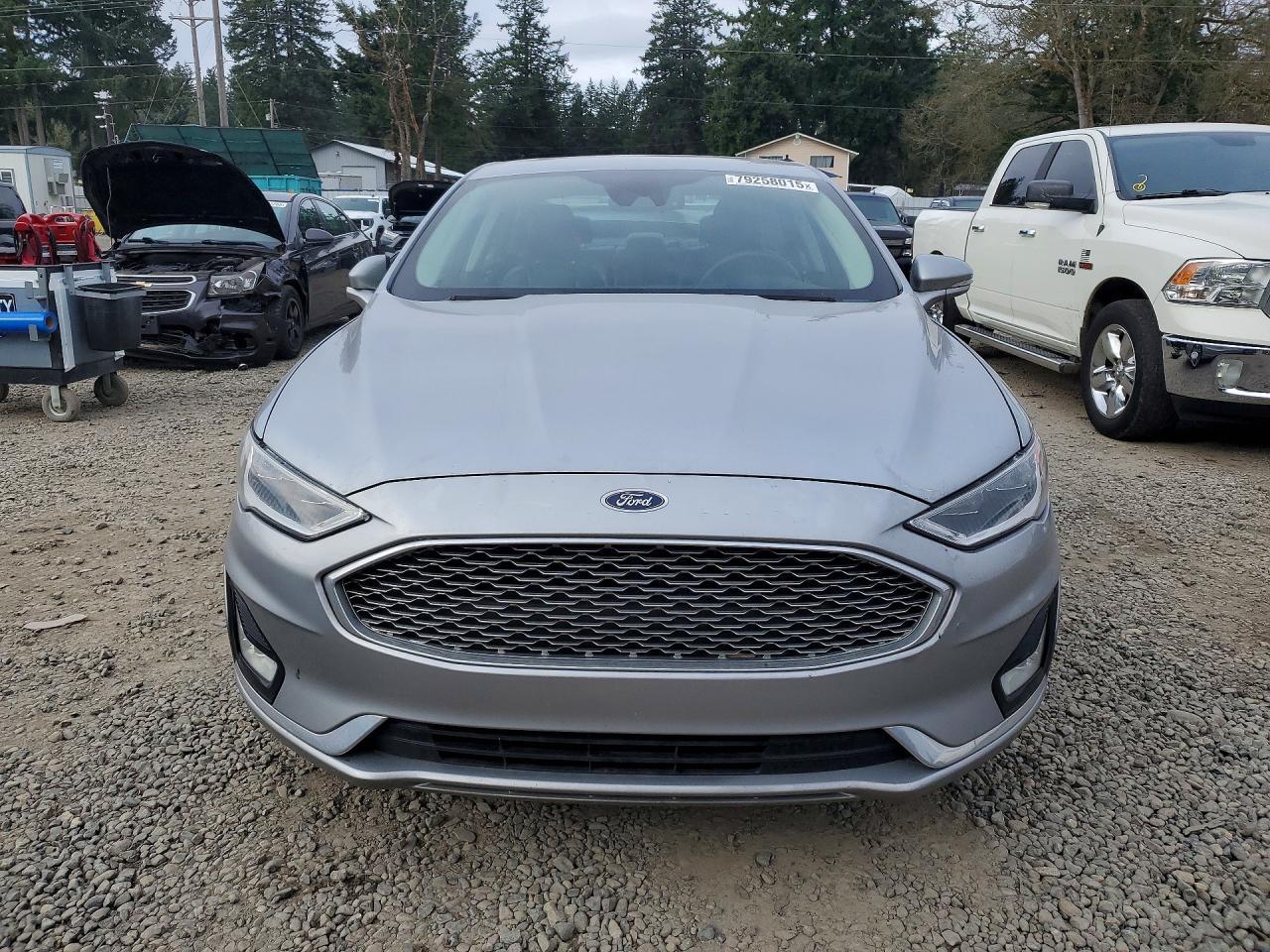 2020 Ford Fusion Titanium - zdjęcie 5