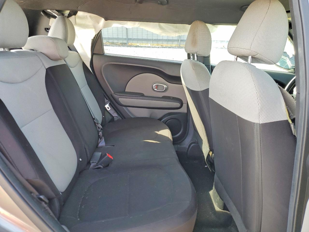 2018 Kia Soul Base - zdjęcie 10