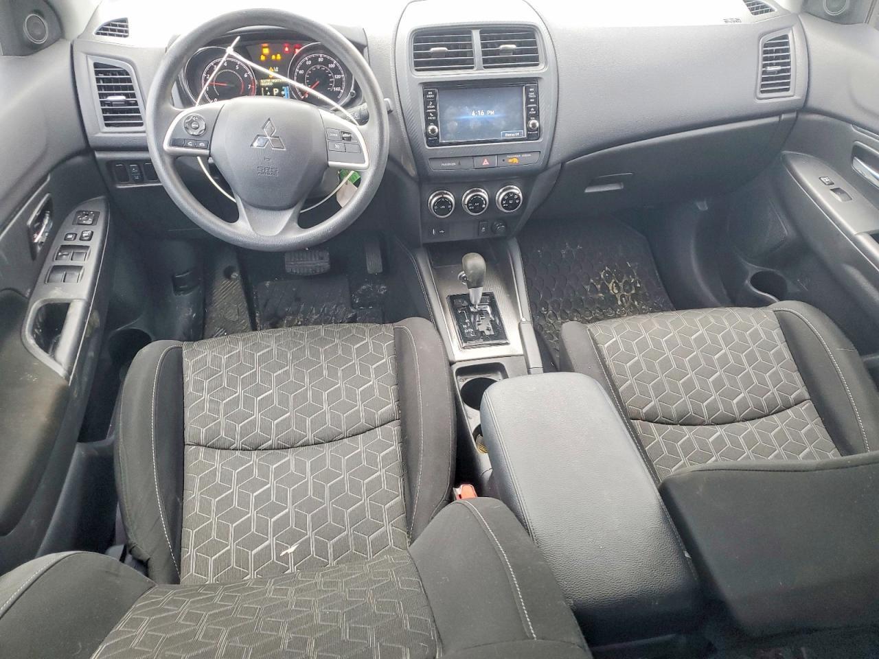 2024 Mitsubishi Outlander Sport S - zdjęcie 8