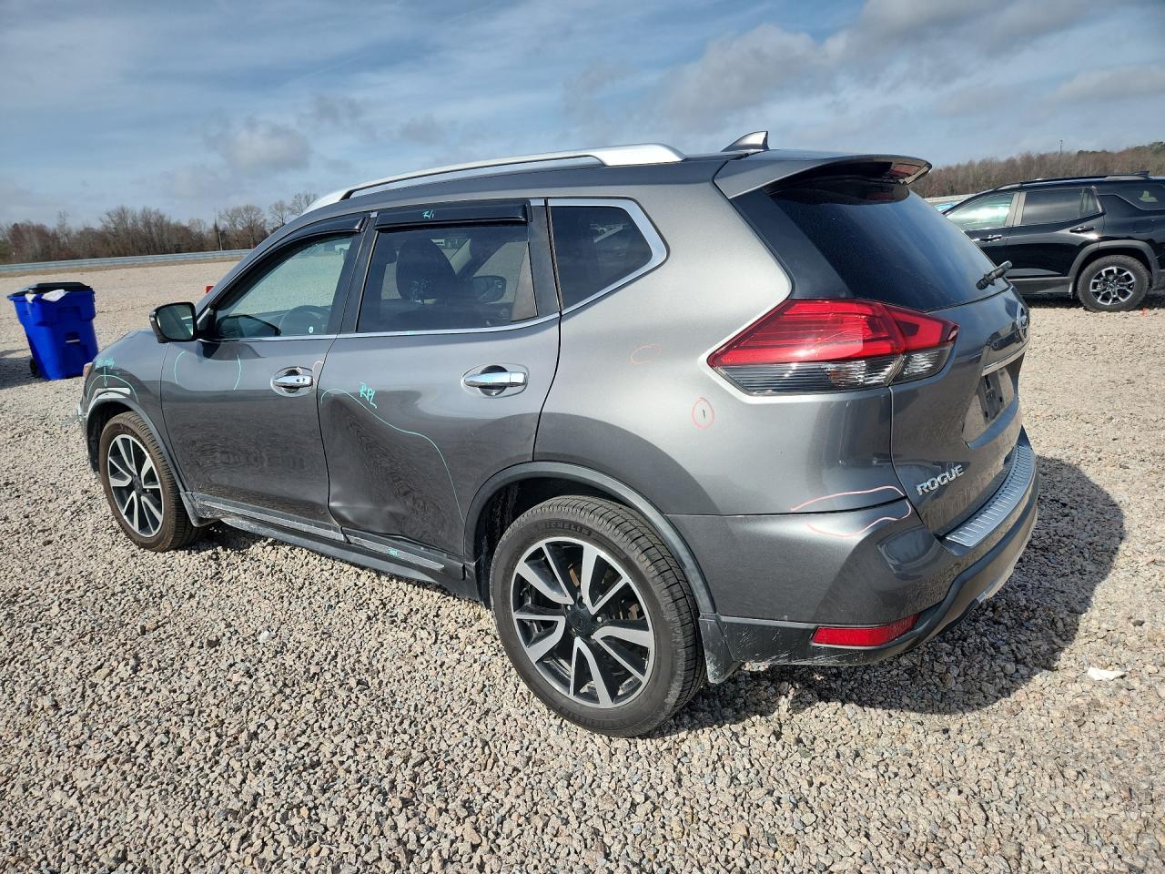 2017 Nissan Rogue Sl - zdjęcie 2