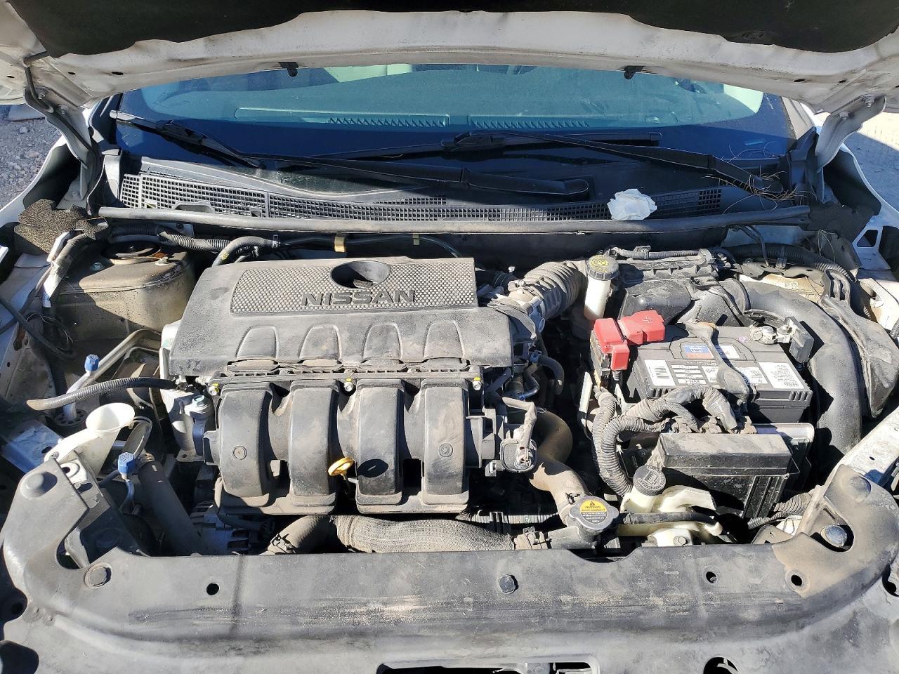 2017 Nissan Sentra S - zdjęcie 11