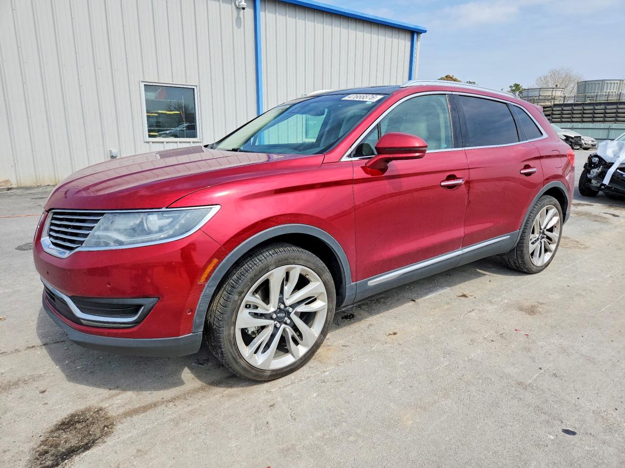2017 Lincoln Mkx Reserve - zdjęcie główne