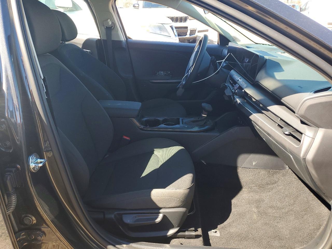 2026 Kia K4 Lxs - zdjęcie 7