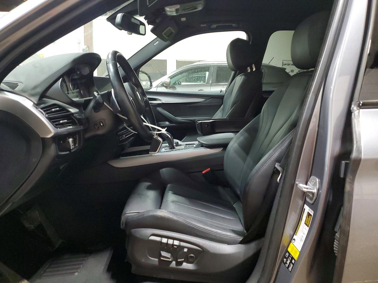 2015 BMW X5 xDrive35I - zdjęcie 7