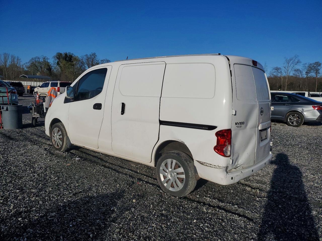 2020 Nissan Nv200 Sv - zdjęcie 2