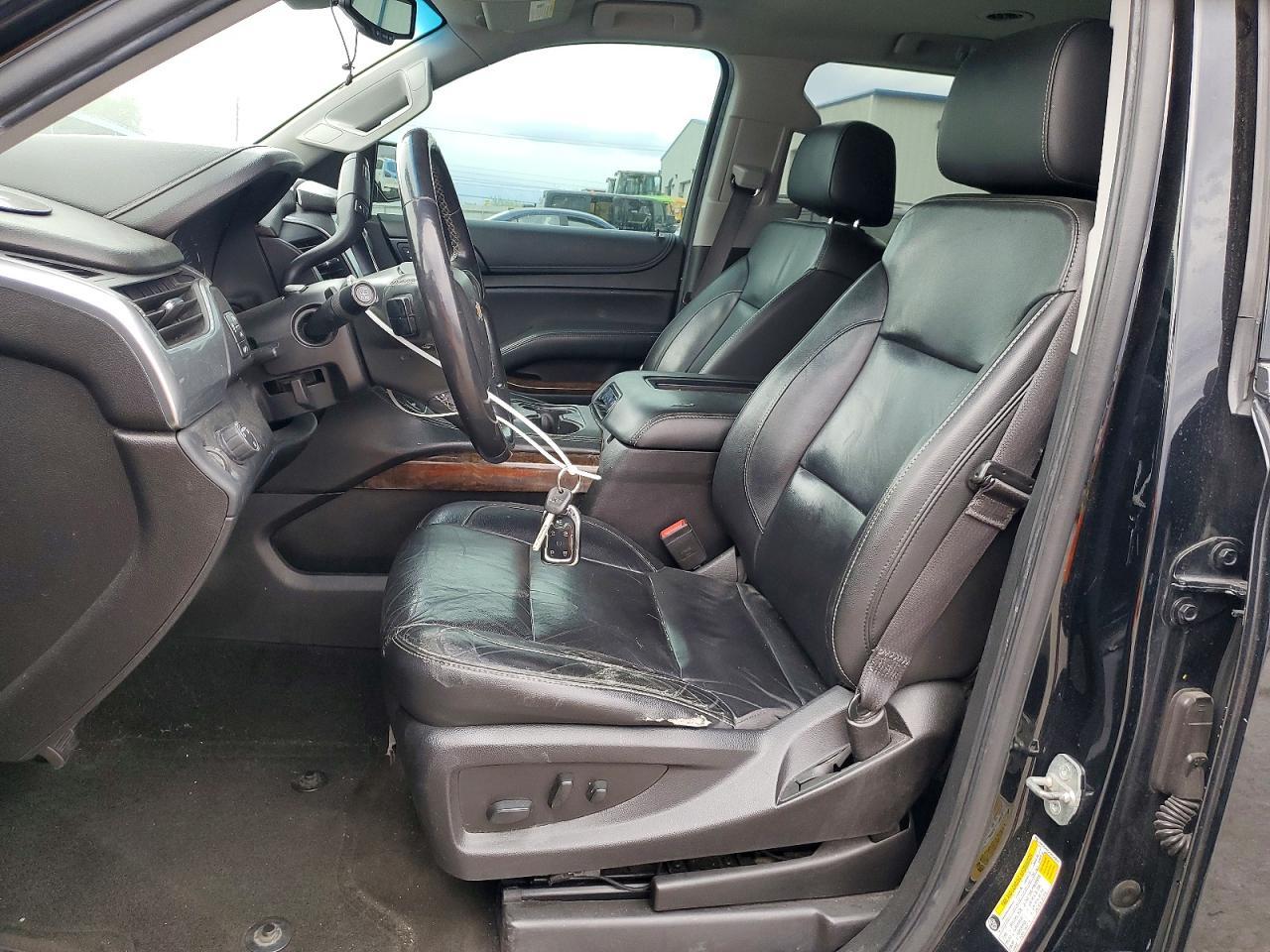 2018 Chevrolet Suburban C1500 Lt - zdjęcie 7