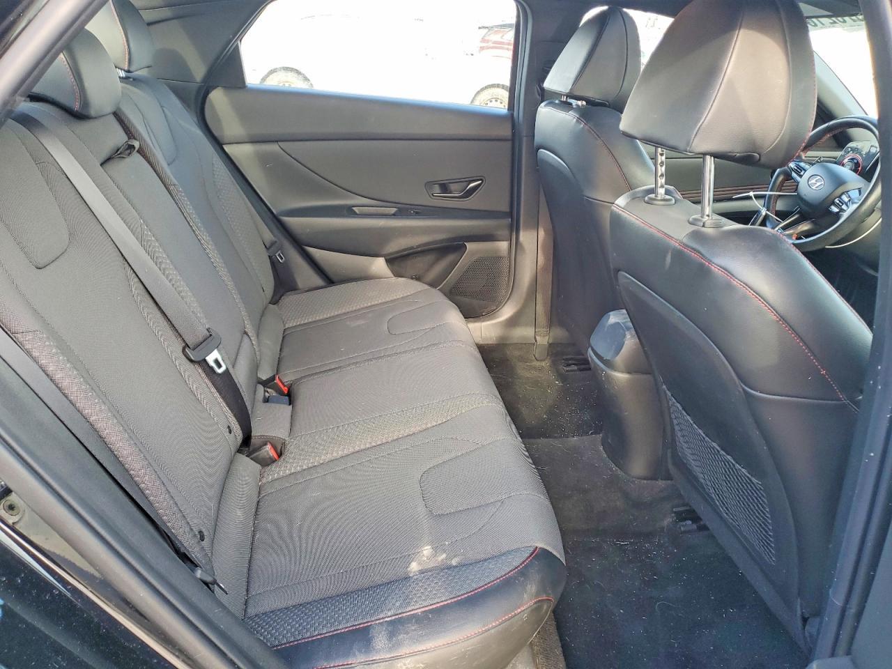 2022 Hyundai Elantra N Line - zdjęcie 10