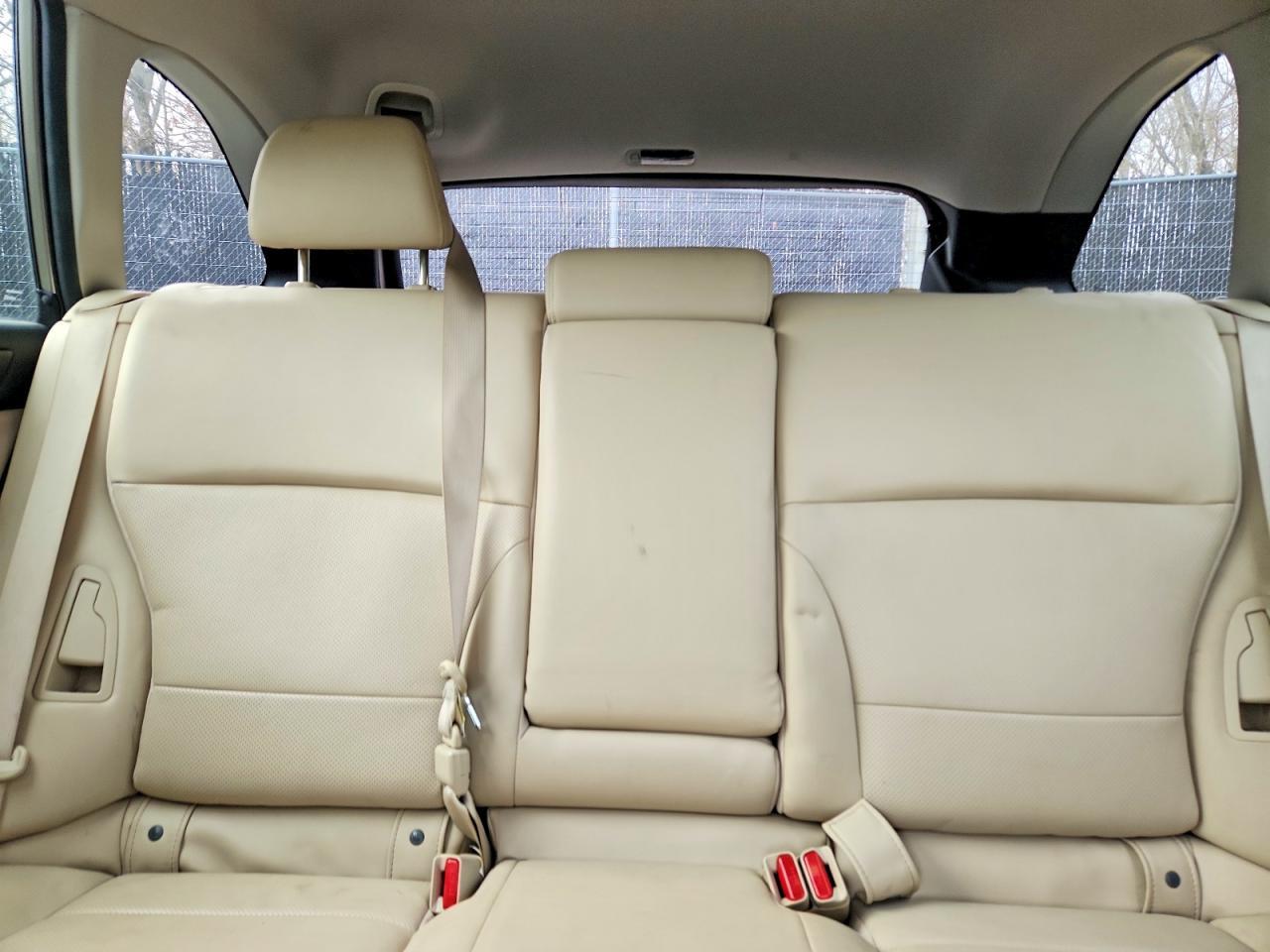 2015 Subaru Outback 2.5I Limited - zdjęcie 10