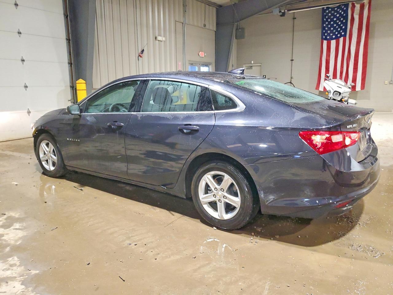 2023 Chevrolet Malibu Lt - zdjęcie 2