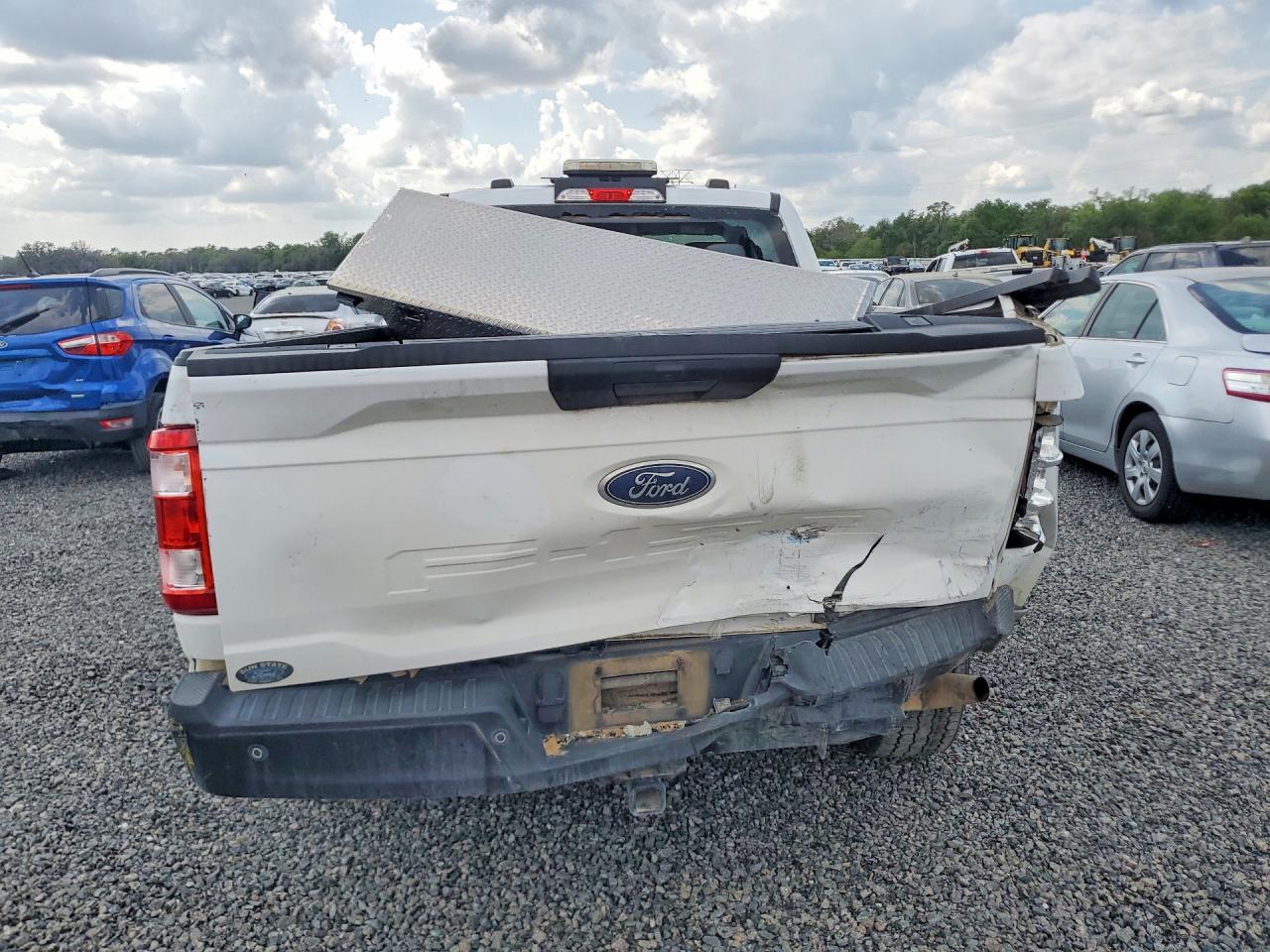 2022 Ford F150 Super Cab - zdjęcie 6