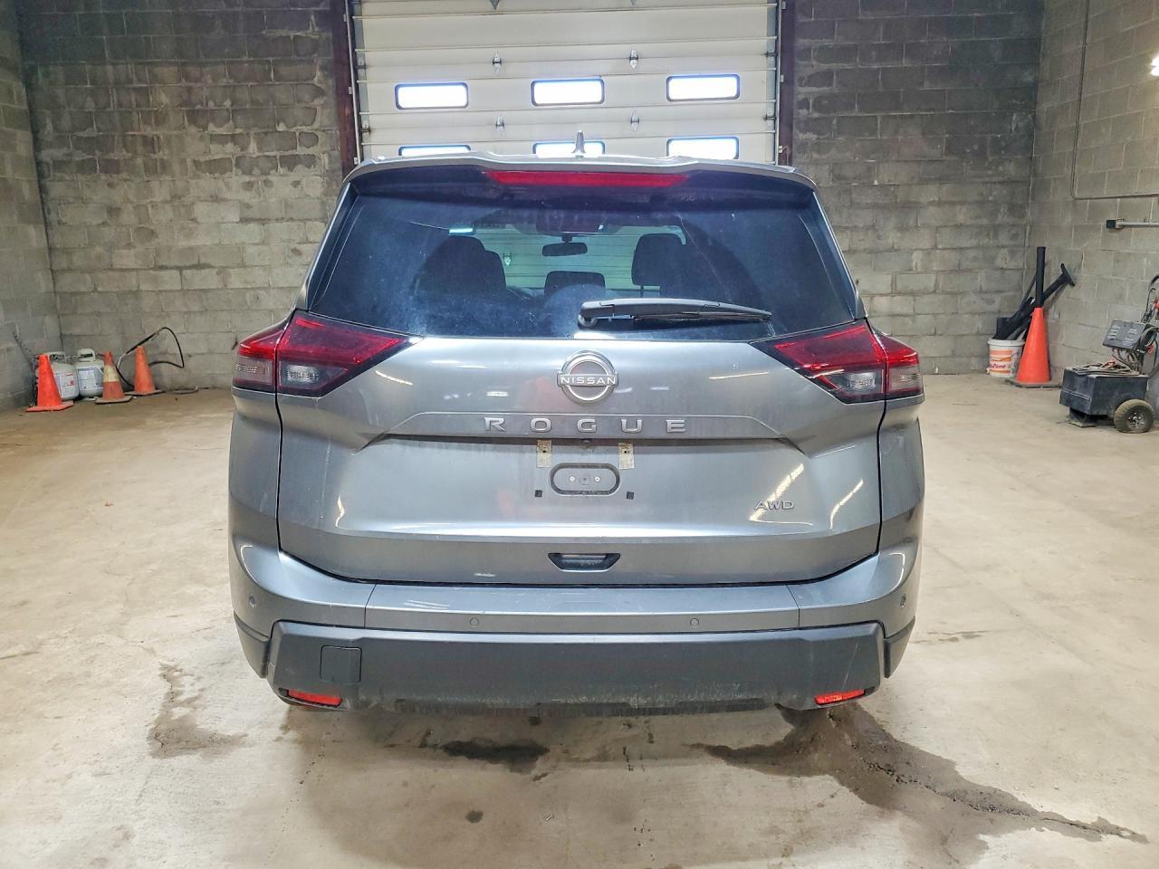 2025 Nissan Rogue Sv - zdjęcie 6