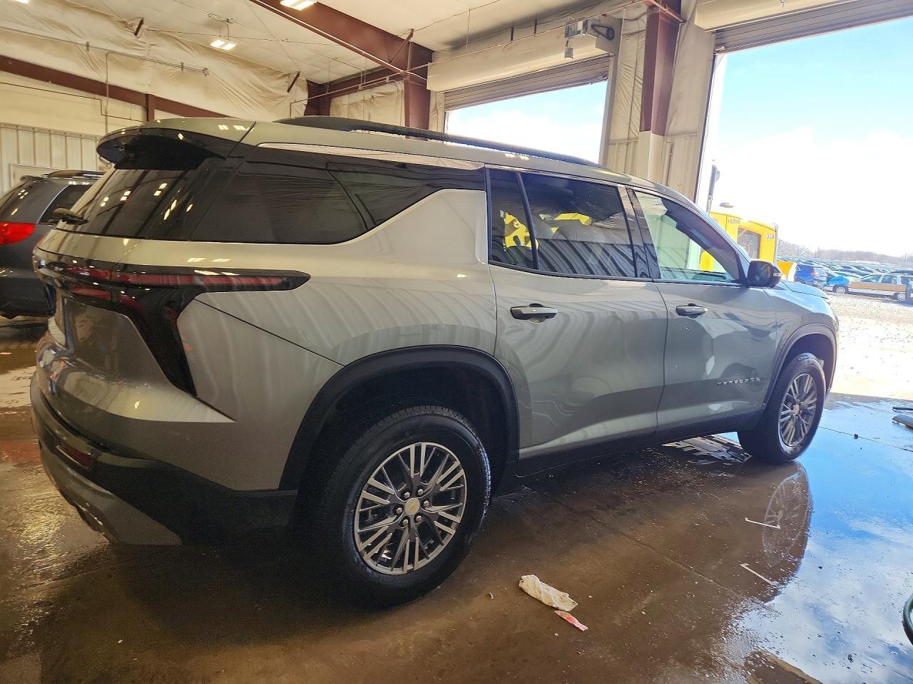 2026 Chevrolet Traverse Lt - zdjęcie 3