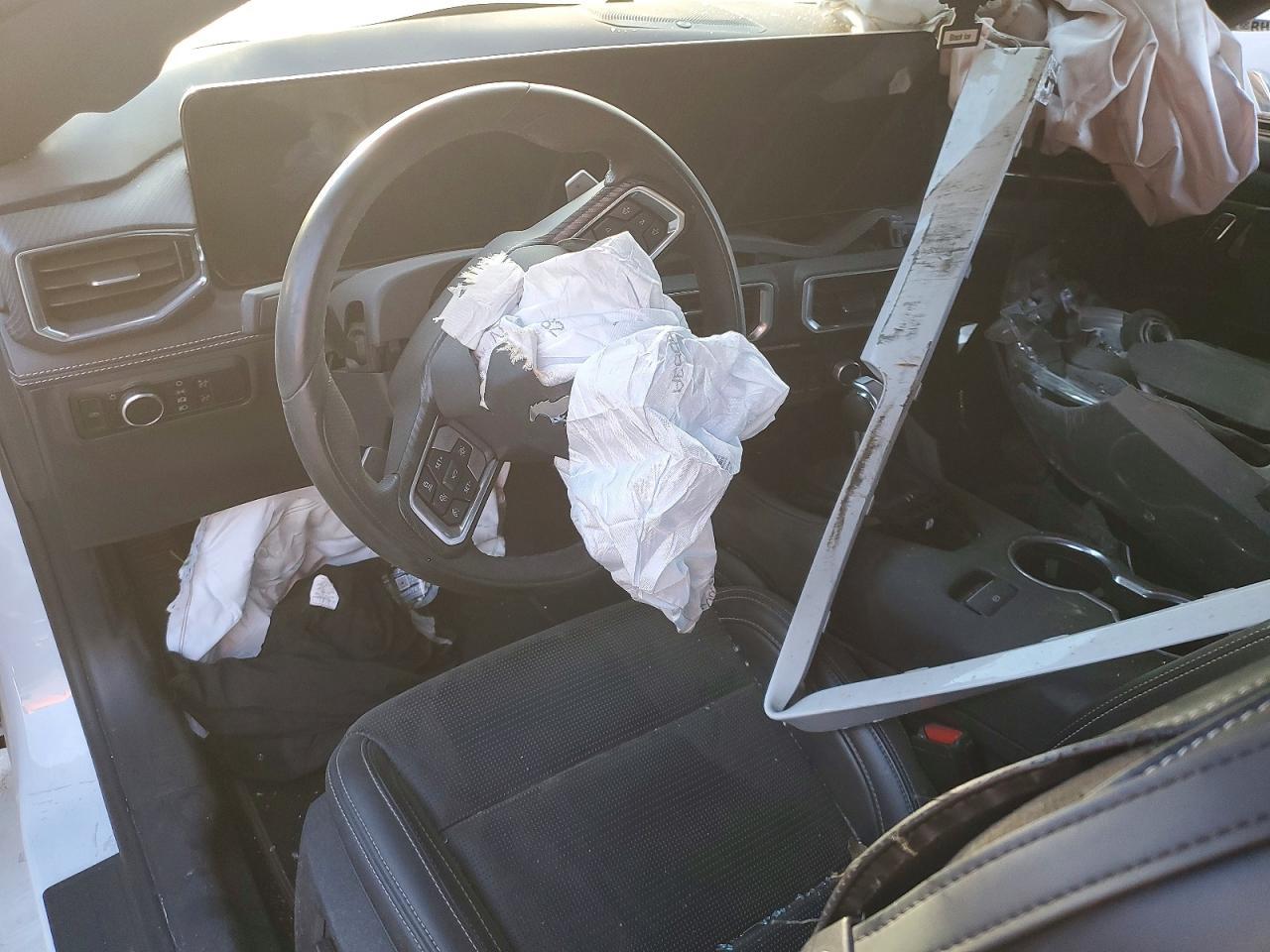 2024 Ford Mustang Gt - zdjęcie 8