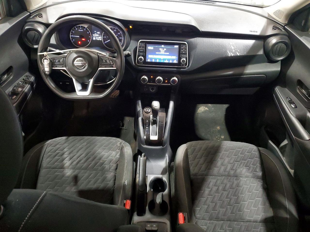 2021 Nissan Kicks S - zdjęcie 8