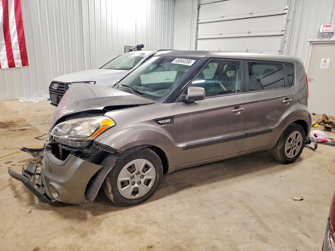 2013 Kia Soul Base - zdjęcie główne