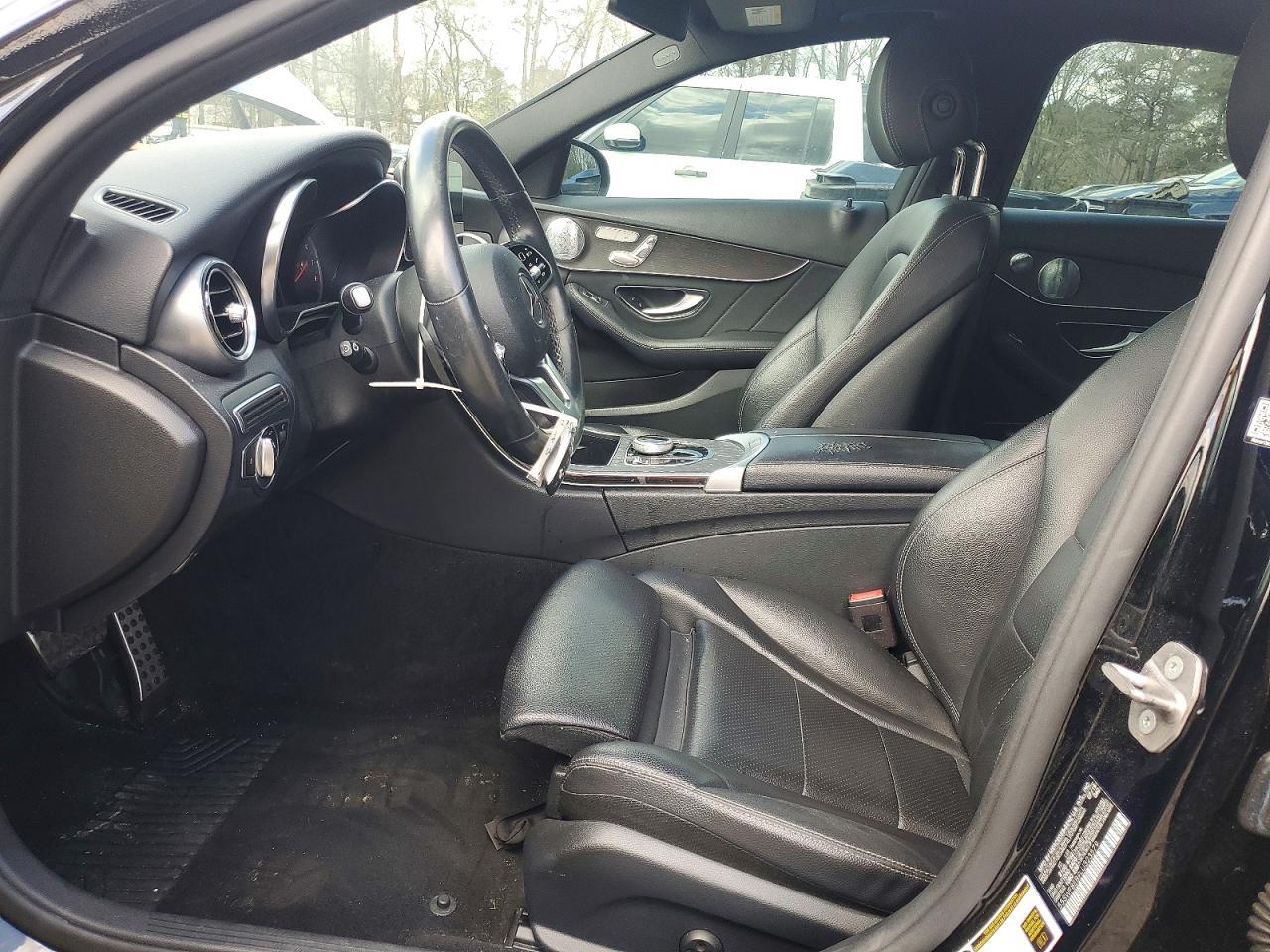 2020 Mercedes-Benz C 300 4Matic - zdjęcie 7