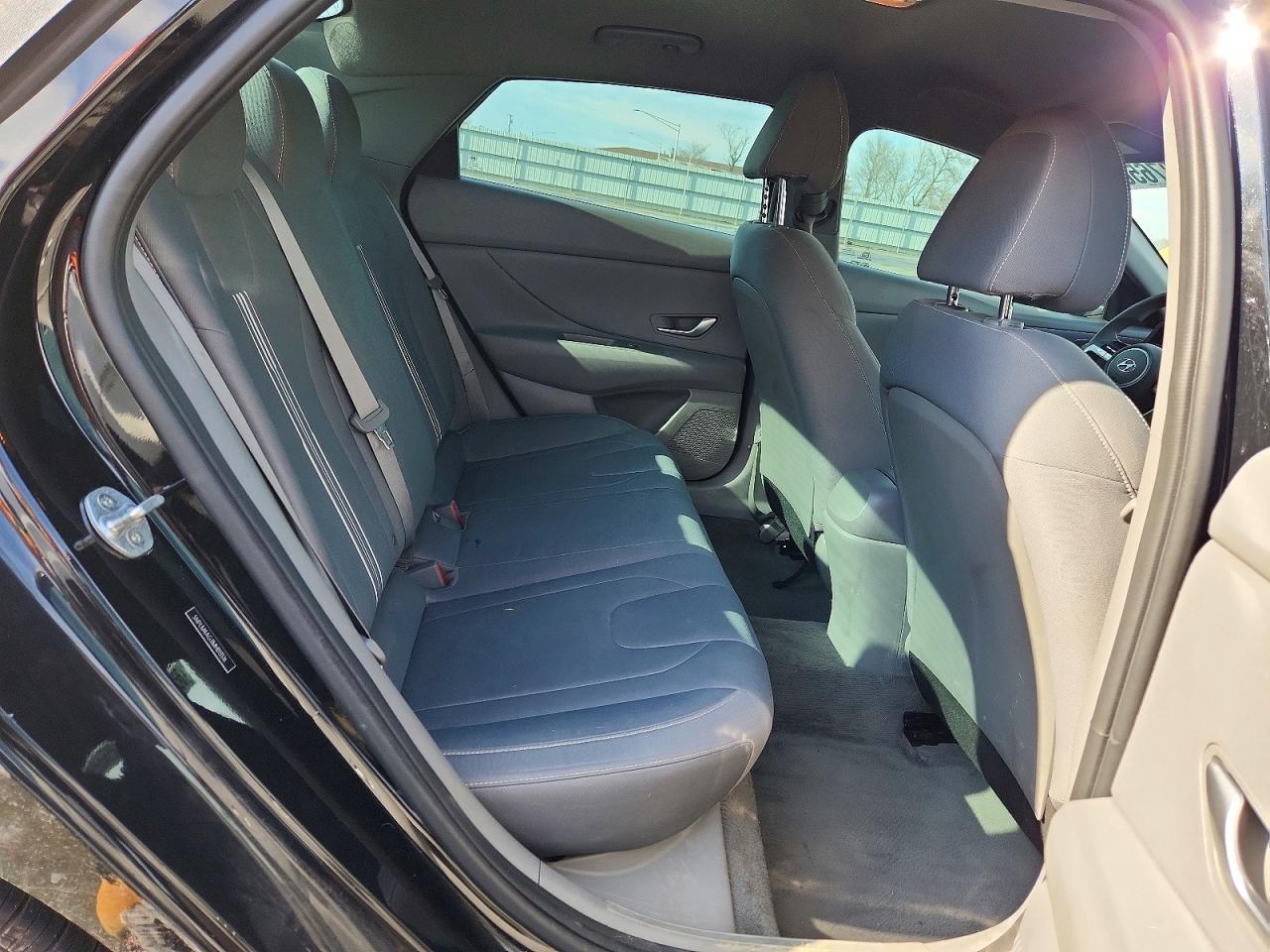 2021 Hyundai Elantra Sel - zdjęcie 10