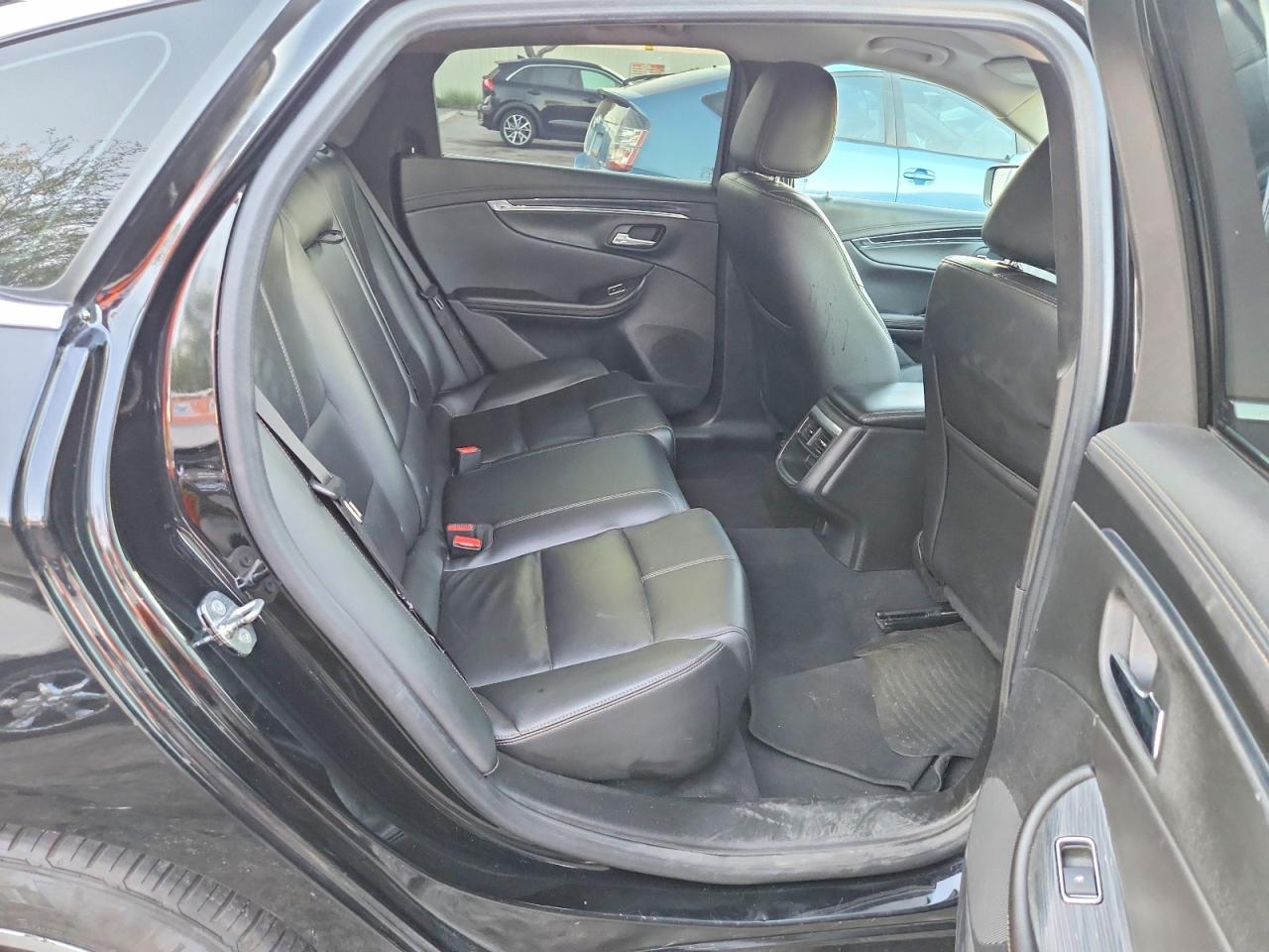 2017 Chevrolet Impala Lt - zdjęcie 11